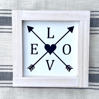 Arrow Wood Sign , Love Arrows, Anniversary Gift, Love Arrow Wall Sign, Rustic Wood Sign, Valentine Gift, Gallery Wall Love Sign