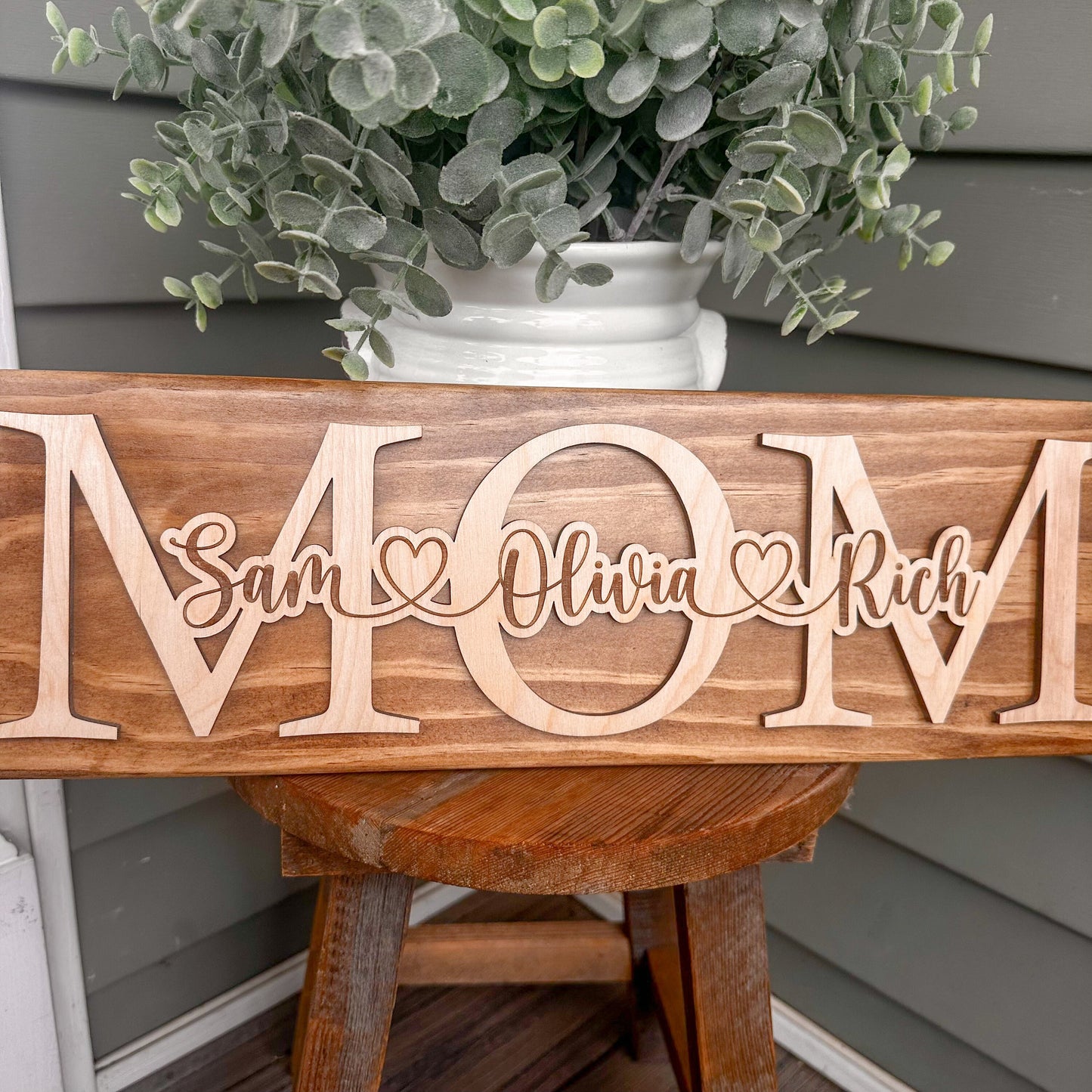Personalized Mothers Day Gift, Sign for Mom, Gift for Mom, Grandma Gift for Kids, Birthday Gift for Mom or Grammy, Rustic Wood Sign for Mom