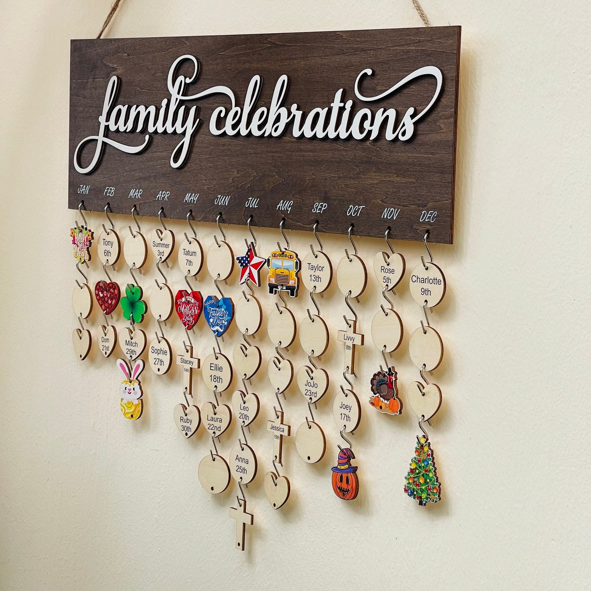 Perpetual Birthday Calendar, Family Birthday Board , Family Birthdays and Celebrations Board Sign, Birthday Board, Family Calendar Sign Gift