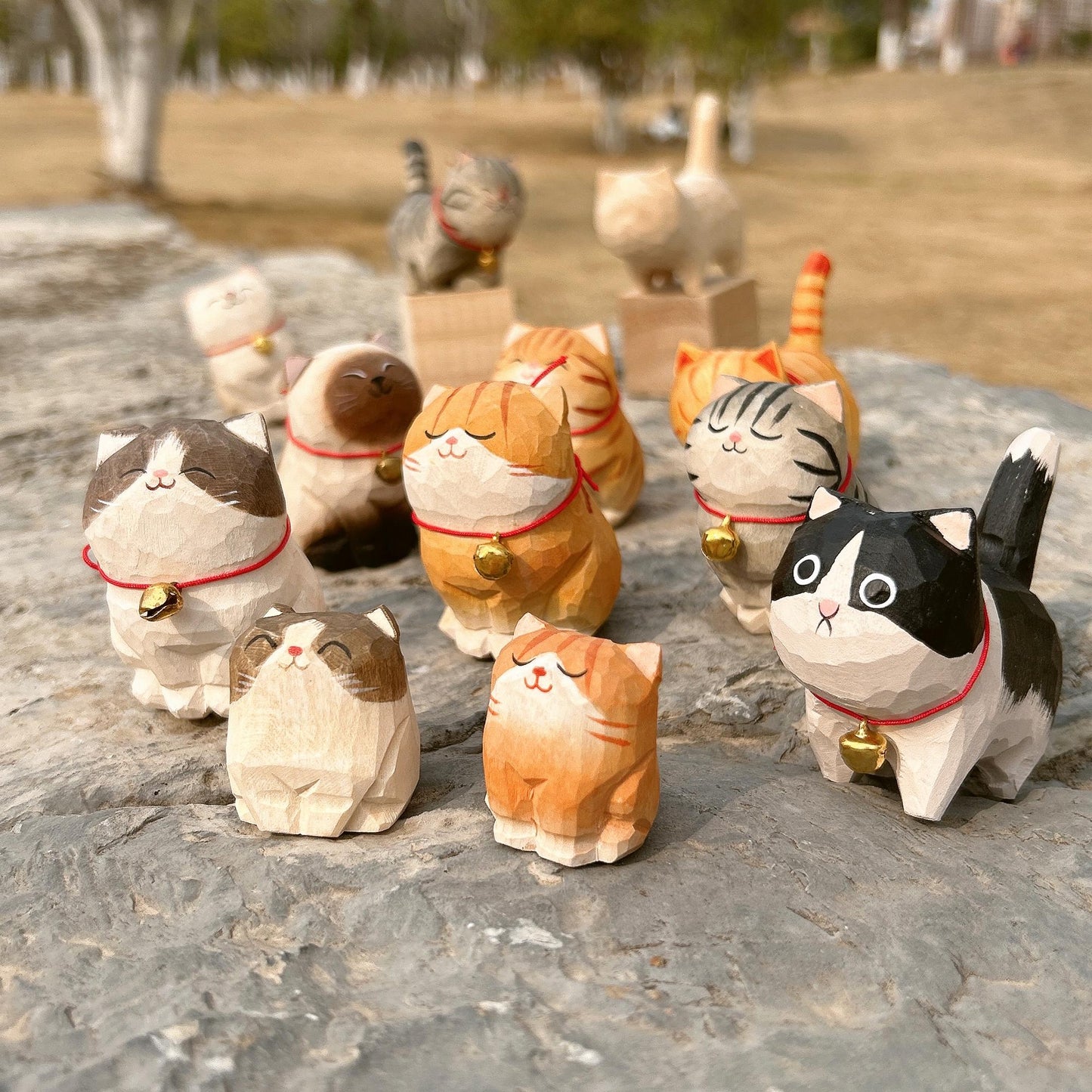 Handmade Wooden Cat Figurine,Hand-Carved Wood Cat,Minimalist Cat Ornament,Unique Cat Lover Gift,Holiday Decor,Desk Decor,Cute Animal Statute