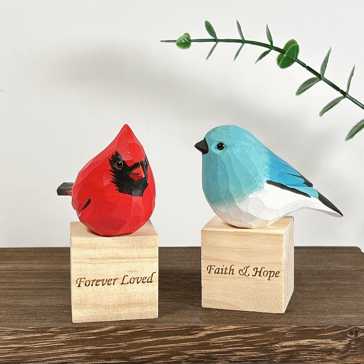 Hand-Carved Wooden Robin Ornament,Personalized Engraving Gift,Chubby Robin Sculpture,Gift for Bird Lovers,Birthday/Holiday/Christmas Gifts
