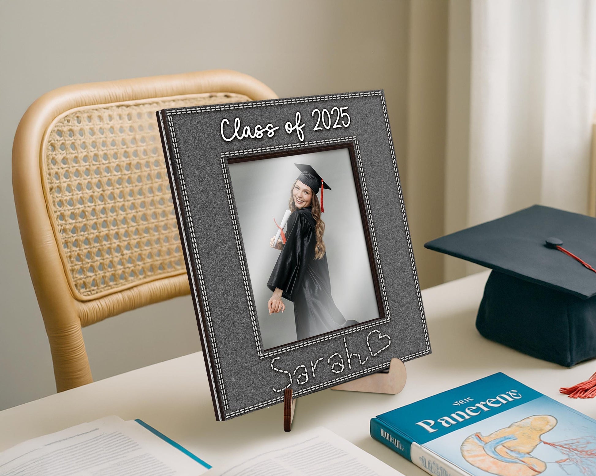 Custom Graduation Picture Frame,High School Graduation Gift for Her,Gift for him,College Graduation, Personalized Photo Frame,Class of 2025