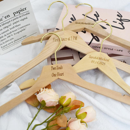 Personalized Wooden Bridesmaid Hangers With Name,Hanger For Bridal Party,Wedding Dress Hanger,Engraved Hanger,Bridesmaid Gift,Gift For Her