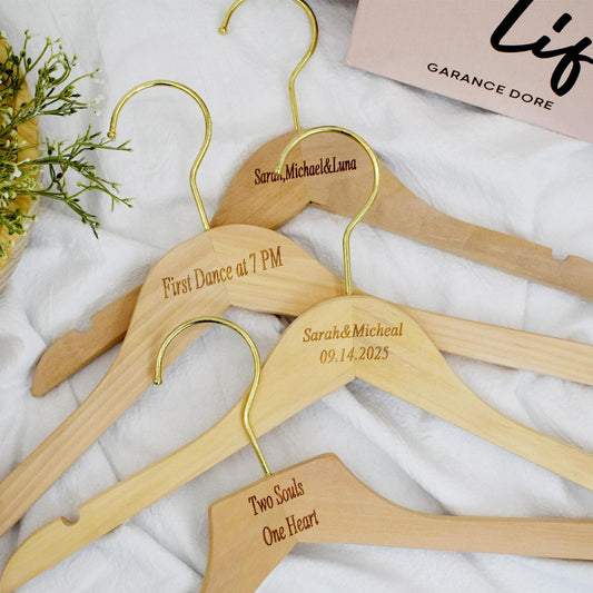 Personalized Wooden Bridesmaid Hangers With Name,Hanger For Bridal Party,Wedding Dress Hanger,Engraved Hanger,Bridesmaid Gift,Gift For Her