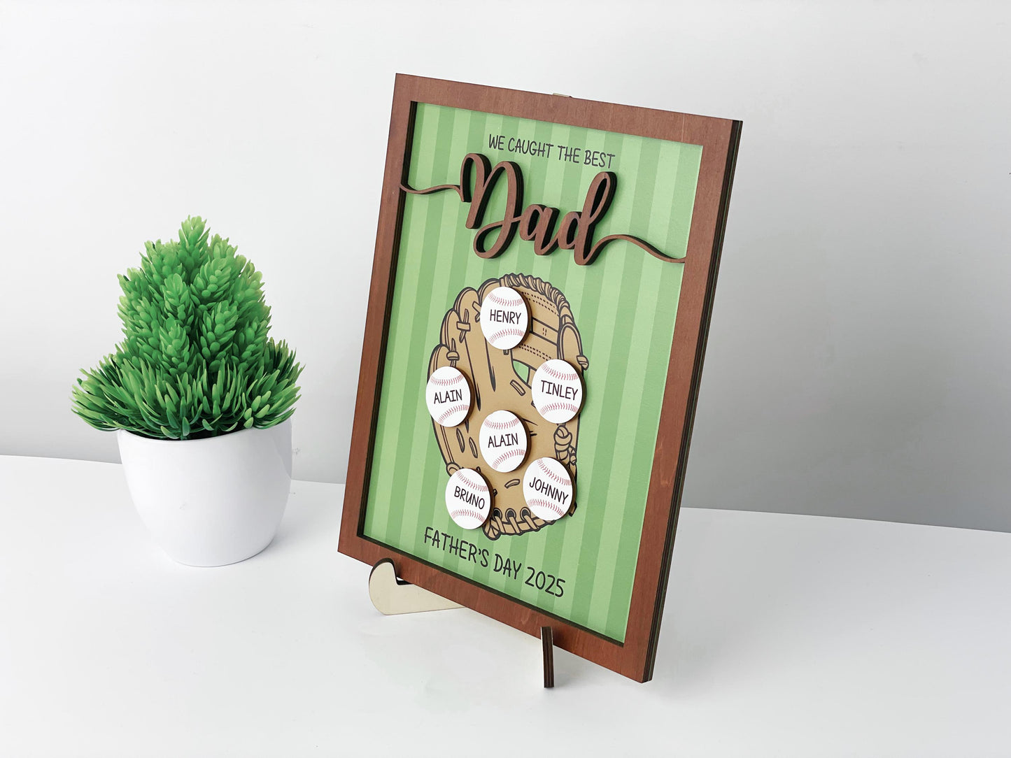 Personalized We Caught Best Dad Ever Frame,Father's Day Gift,Kid's Name Baseball Sign,Gifts for Dad,Dad and Kids Framed Sign,Grandpa Gift