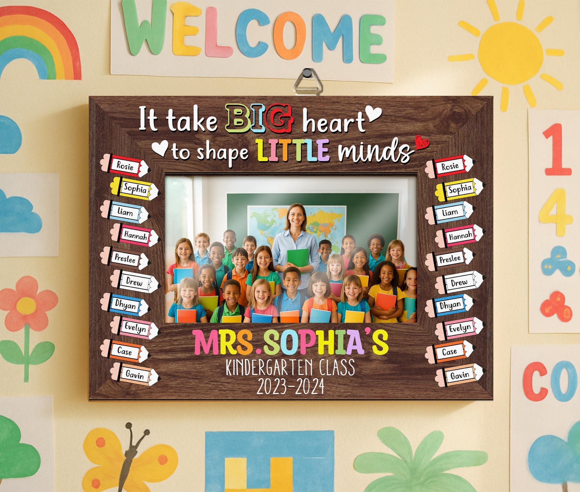 CustomTeacher Class Photo Frame,Teacher Appreciation Gift,It takes a Big Heart to Shape Little Minds,Picture Frame,Teacher Gift fromStudent